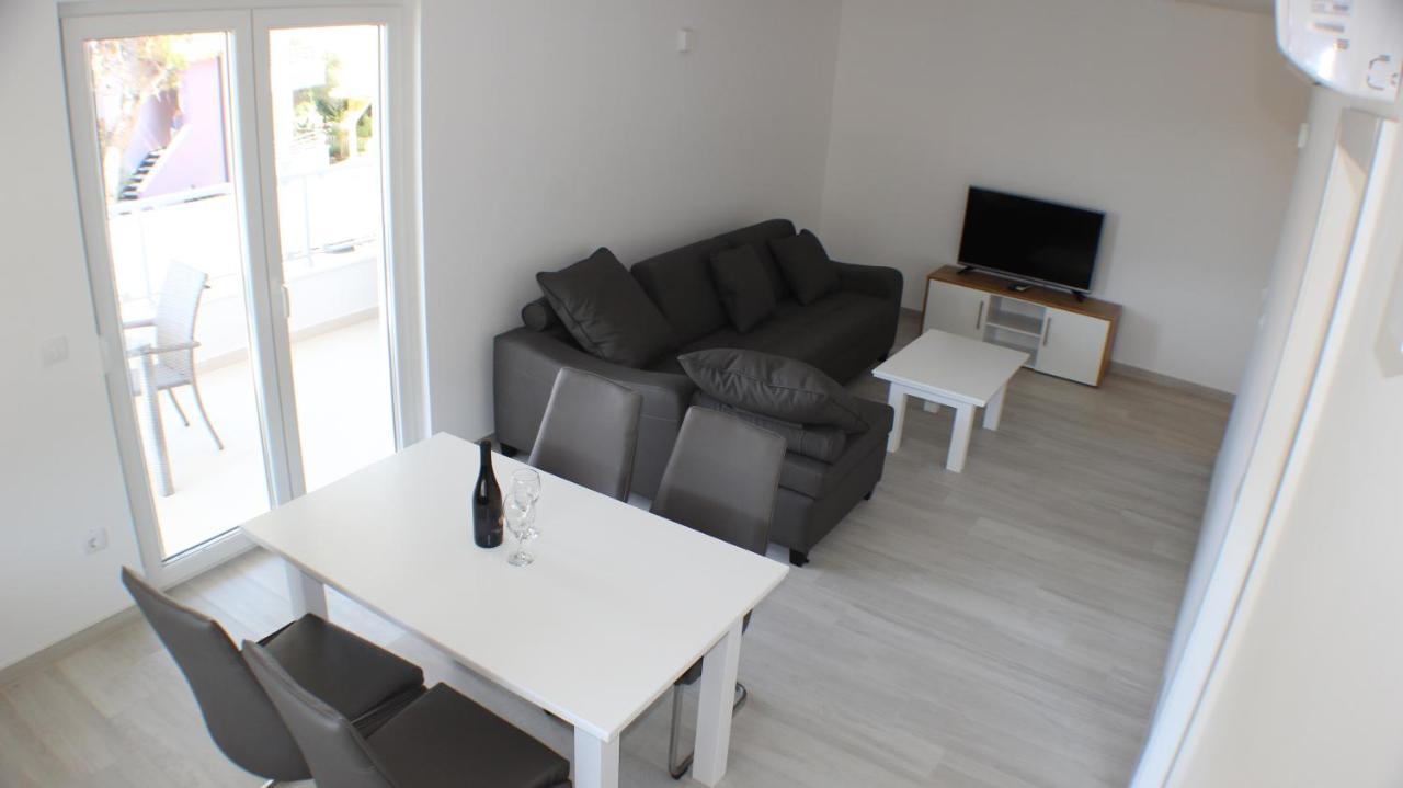 Apartments Danica Promajna Room photo